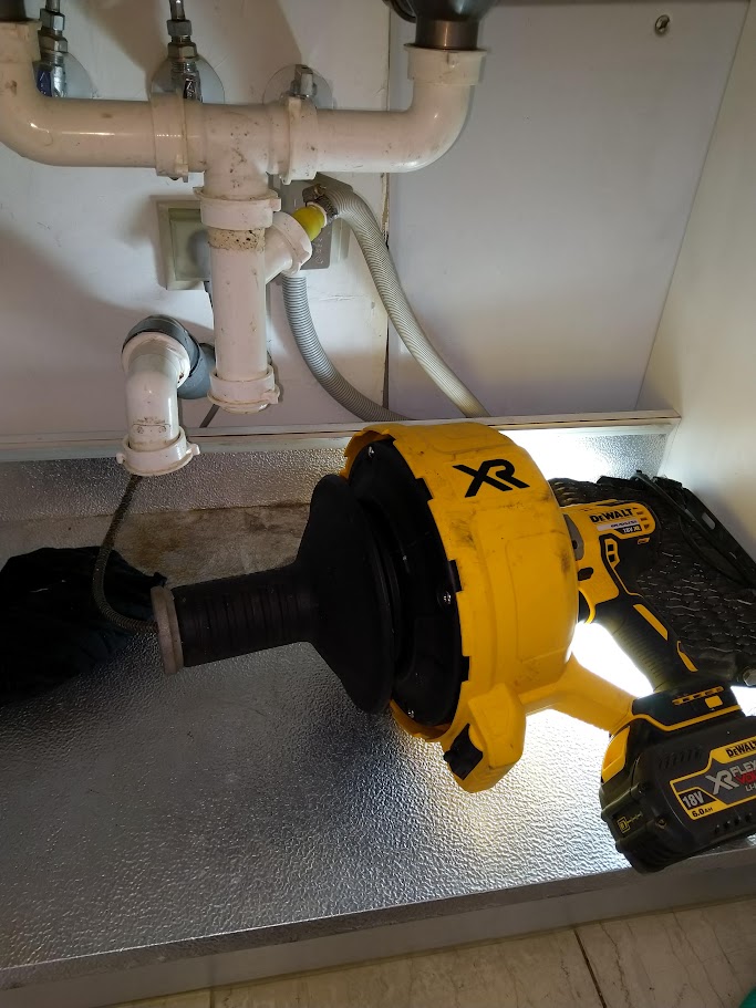 Βουλωμένος νεροχύτης κουζίνας